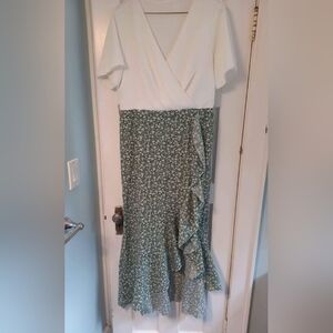 Large Dress Summer Floral Print  - Green & White Flower Womens